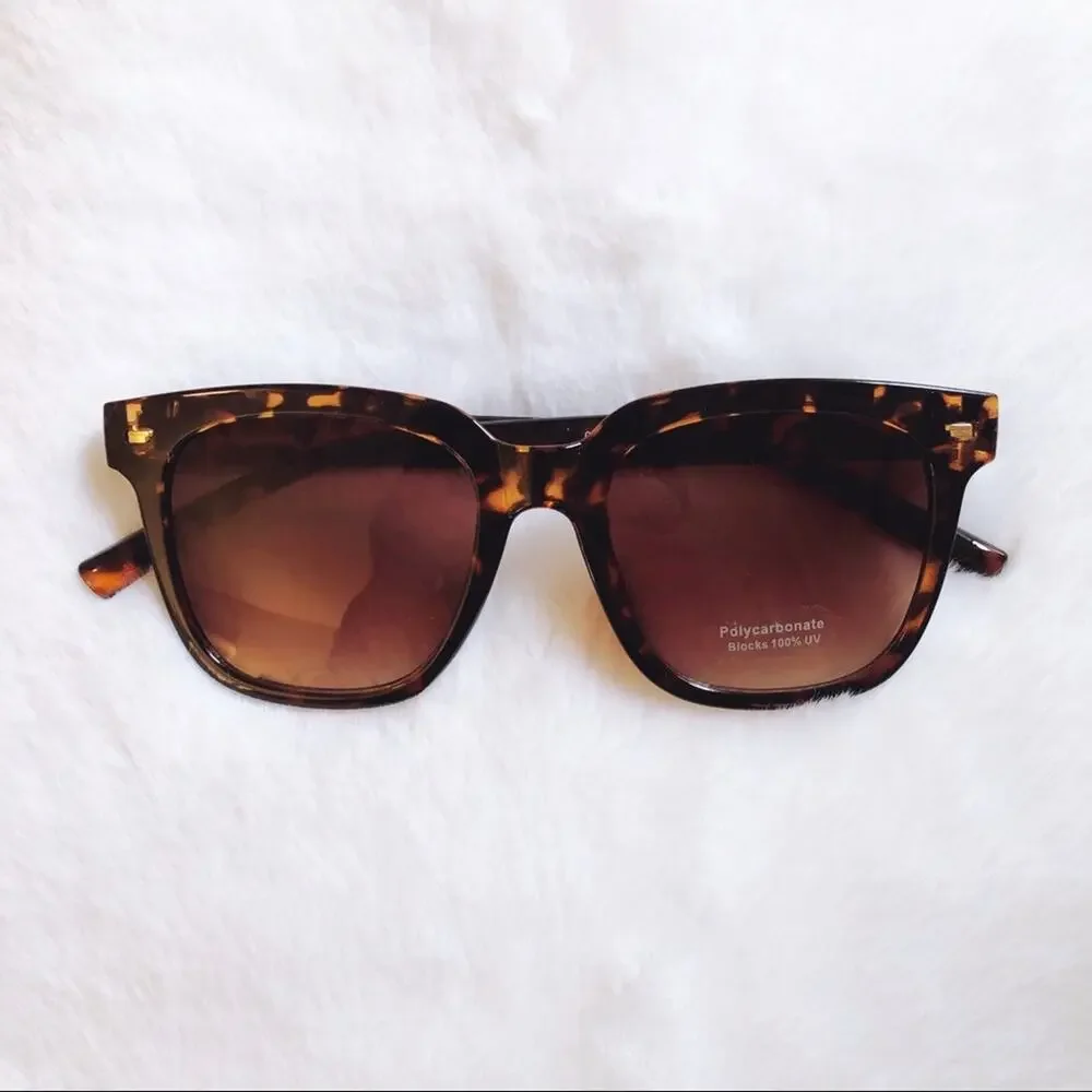 Jacob Tortoise Brown Classic Square Sunglasses
